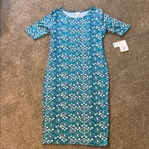 Lularoe Julia dress, size Medium
